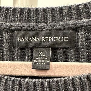 Banana Republic Women's Charcoal Knit Sweater